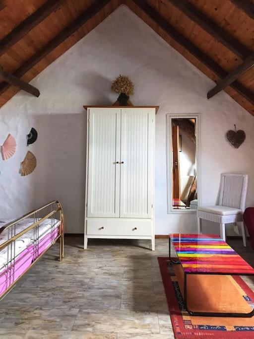 Obergeschosswohnung Mit Ausblick Мехерніх Екстер'єр фото